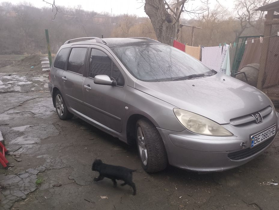 Продам автомобіль Пежо 307
