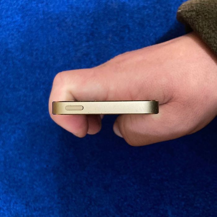 Iphone 5S Gold на запчастини