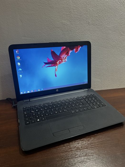 Laptop HP 255 G4