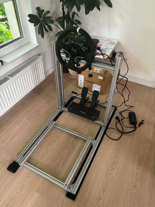 Simrig / kokpit aluminiowy Moza R5