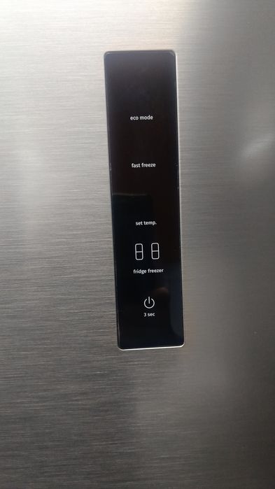 Lodówka Gorenje NRK619EAXL4WD 304l 186cm 39dB NoFrost Plus SensoTech