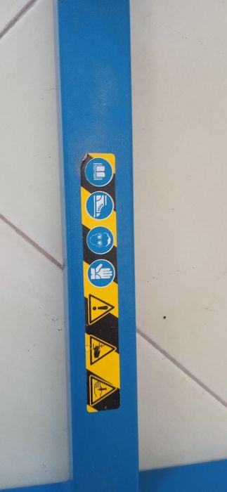 Faca chão fuctuante