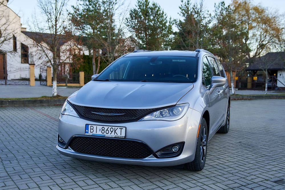 Chrysler Pacifica