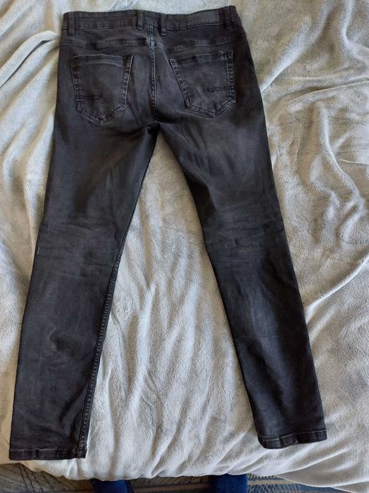 Jeansy męskie Reserwed