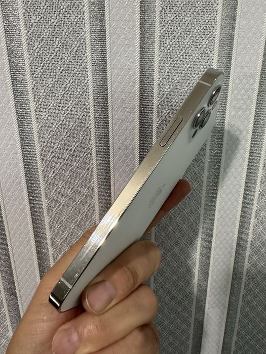 Apple iPhone 12  pro 256 gb. Неверлок, акб 100%