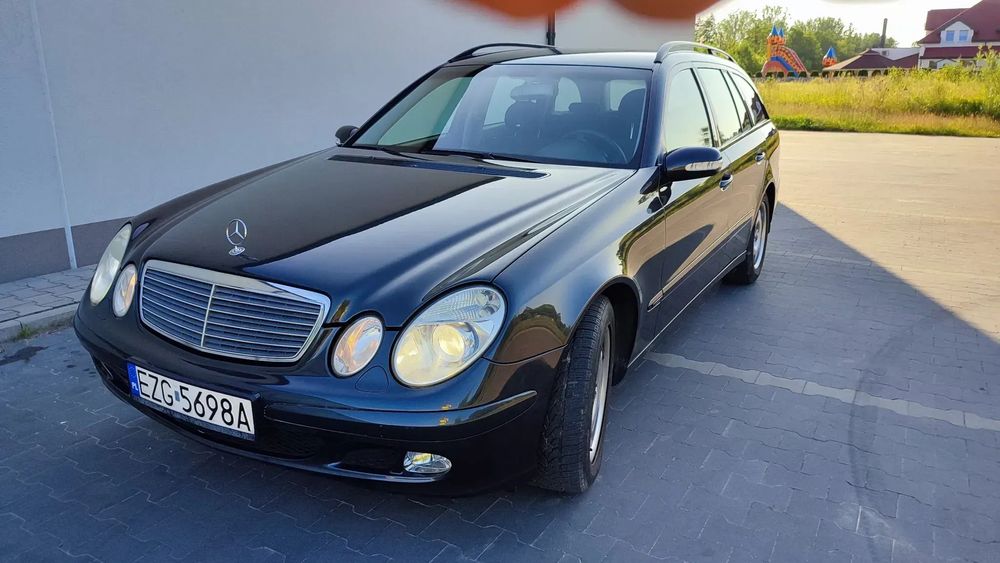 Mercedes-Benz Klasa E ORYGINALNY LAKIER niski przebieg ANDROID zero rdzy 3letniLPG WYJĄTKOWY