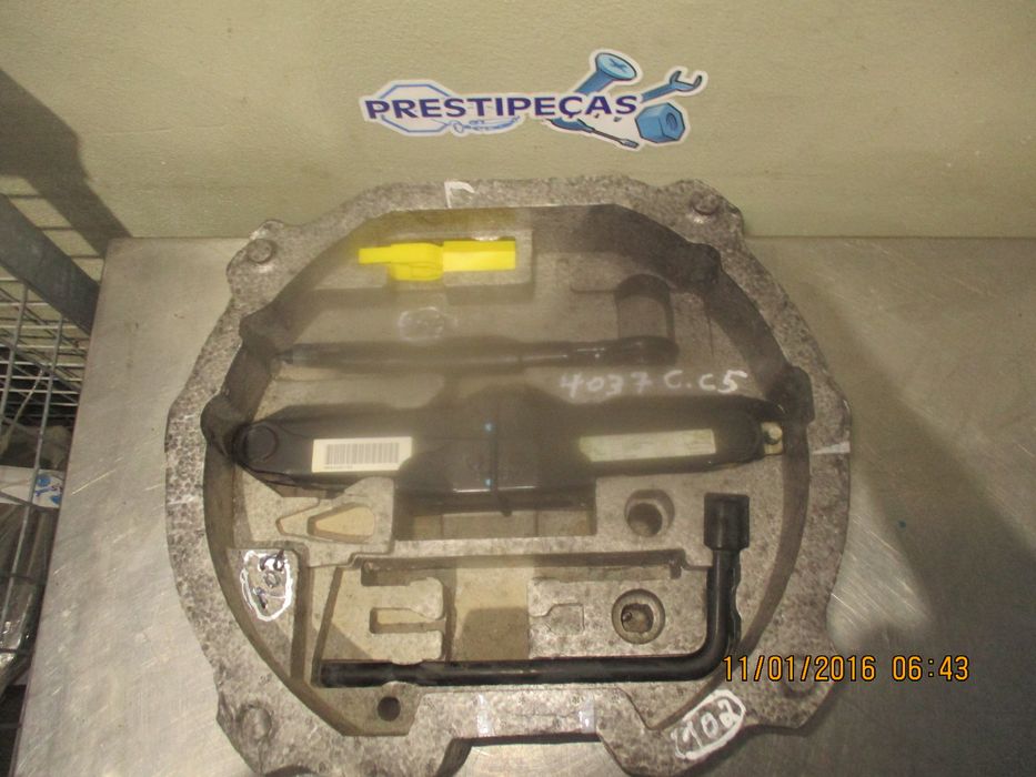 Macaco CITROËN C5 III (RD_)