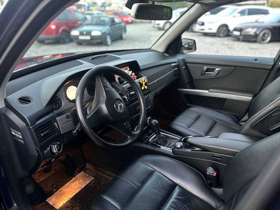Mercedes-Benz GLK 220 2010 рік 2.2 Bi-Turbo