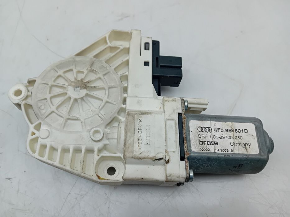 Motor vidro frente esquerdo AUDI A4 Avant (8E5, B6)
