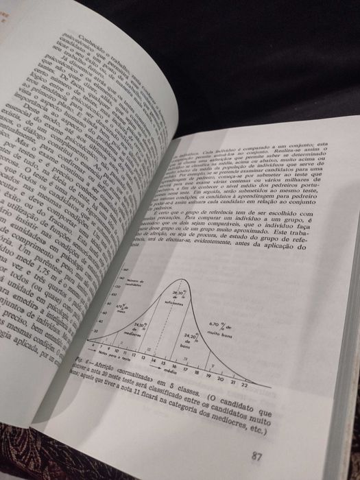 A psicologia e as Ciências Humanas no trabalho - Louis M. Le Maitour