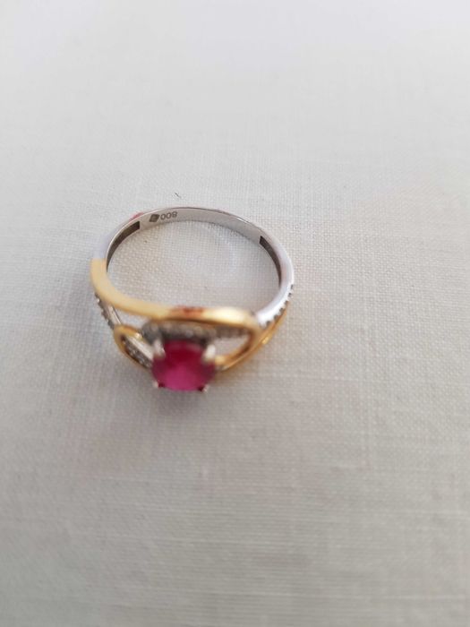 Anel  de noivado para senhora novo  não foi usado