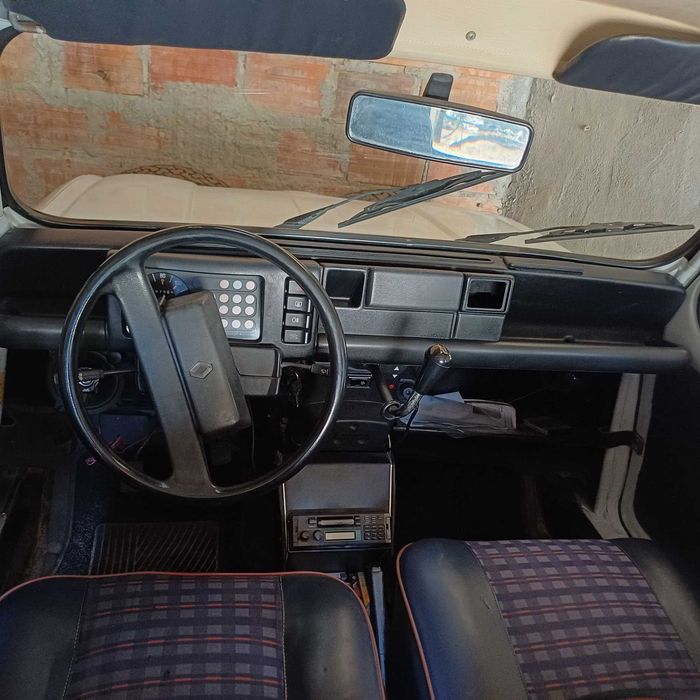 Classico Renault 4L GTL