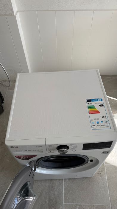 Máquina de Lavar Roupa LG Direct Drive 10.5kg – Classe A+++
