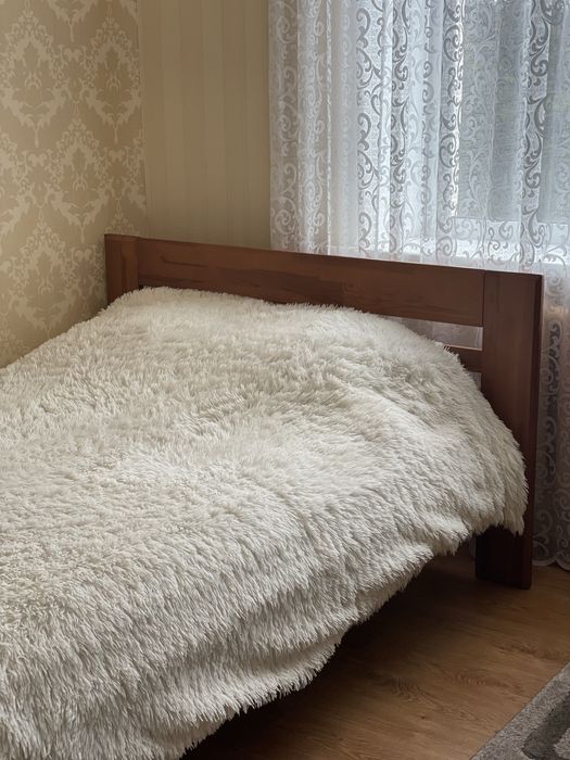 Здається 2-х кімнатна квартира подобово