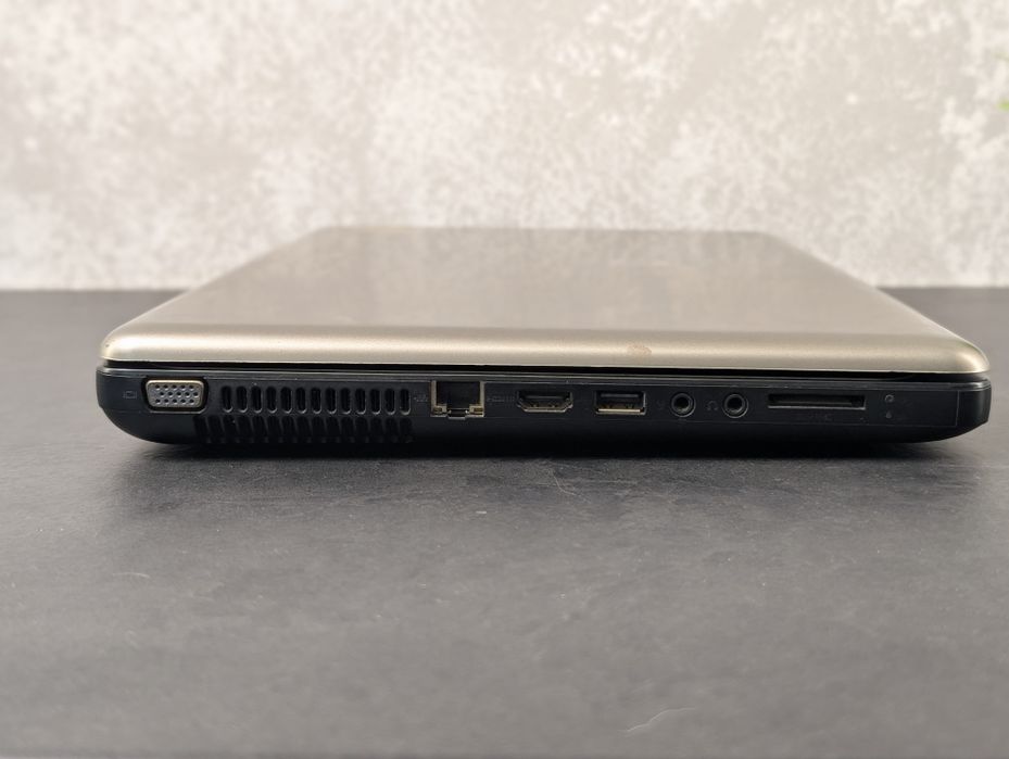 Ноутбук HP 635 128GB SSD / 6GB DDR3 / AMD E-300 / Батарея тримає