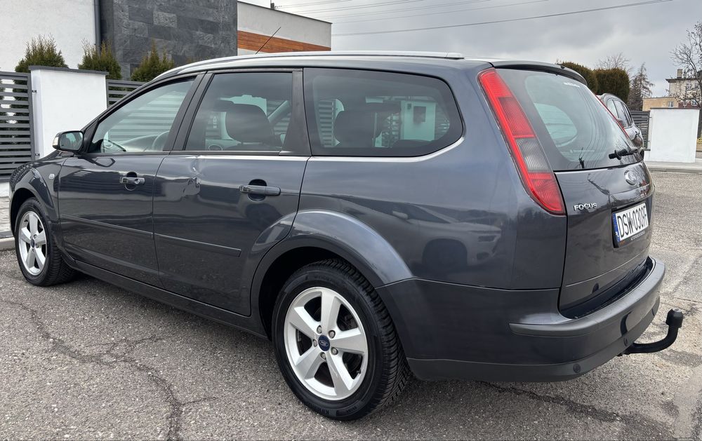 FORD FOCUS 2.0 TDCI 136KM * Klima aut * Skóra * Podgrzewane fotele HAK