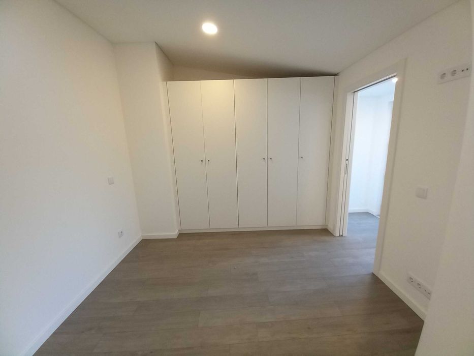 Apartamento T2 - Venda do Pinheiro - Central
