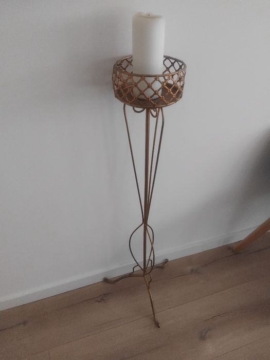 Espelho e suporte de velas em ferro forjado, cor.dourada