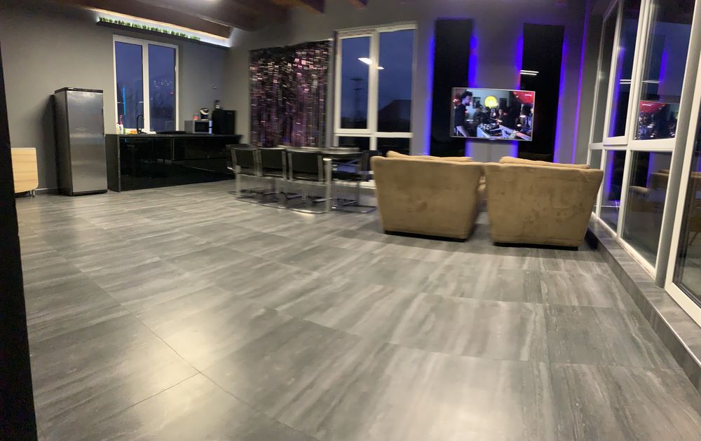 Сучасний будинок подобово(власник) для свят, дом посуточно осокорки