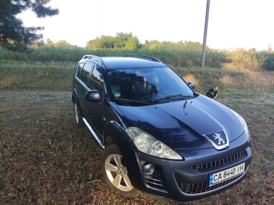 Peugeot 4007 2.2 дизель повний привід читати опис