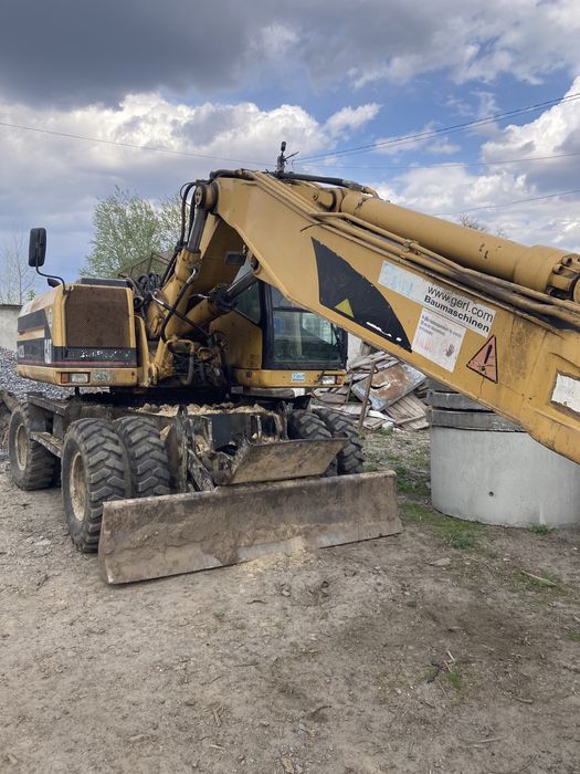 Автокран,Екскаватор,Самоскид,Маніпулятор.