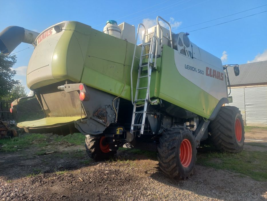 Claas Lexion 560 c13