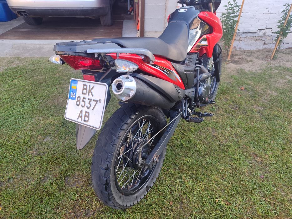 Мотоцикл LONCIN (прус)