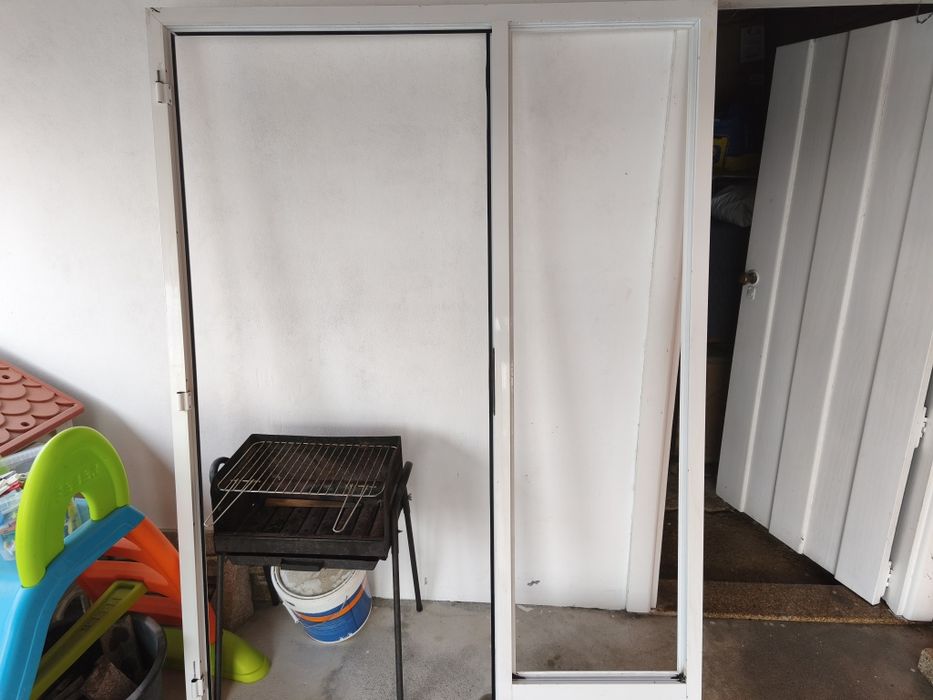 Porta com vitral e janela lacado branco