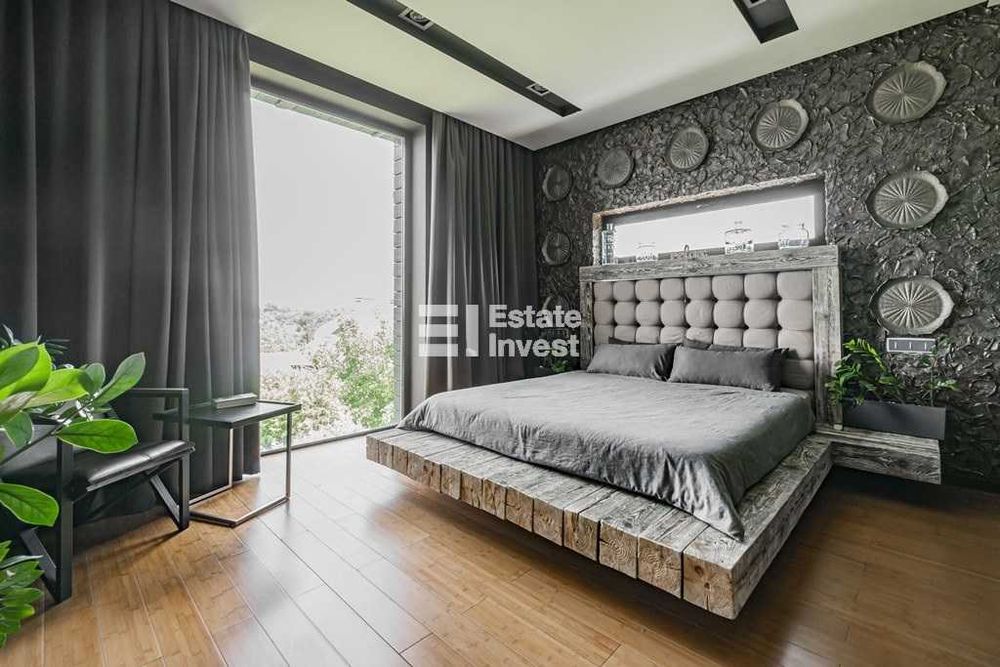 Продам будинок у смт. Коротич