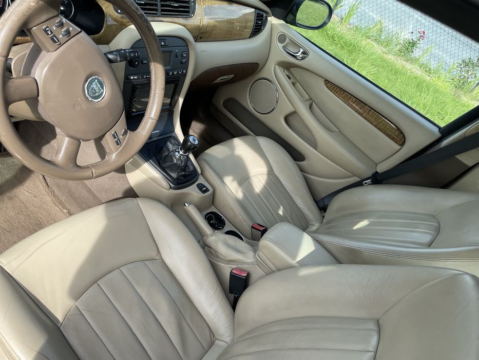 Sprzedam Ładnego Jaguara 2,5 4x4 z pazurem