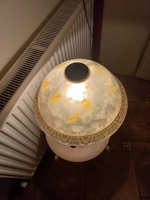 piękna stylowa  lampa stołowa Honsel leuchten