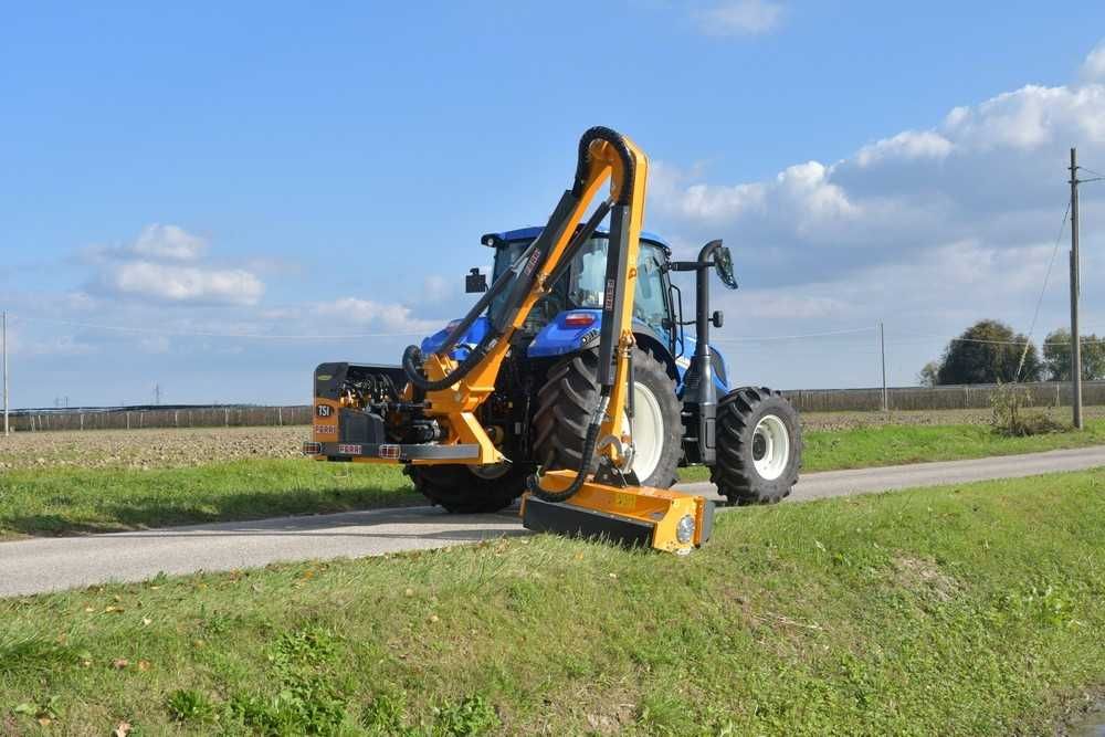 Гідравлічна косарка-кущоріз Ferri TSI 600
