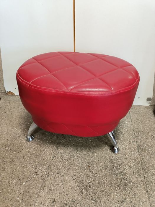 Pufa czerwona eko skóra