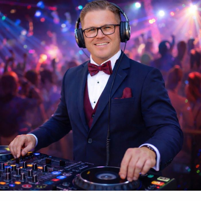 Dj Daniel osiemnatki wesela imprezy okolicznościowe akordeon saxofon
