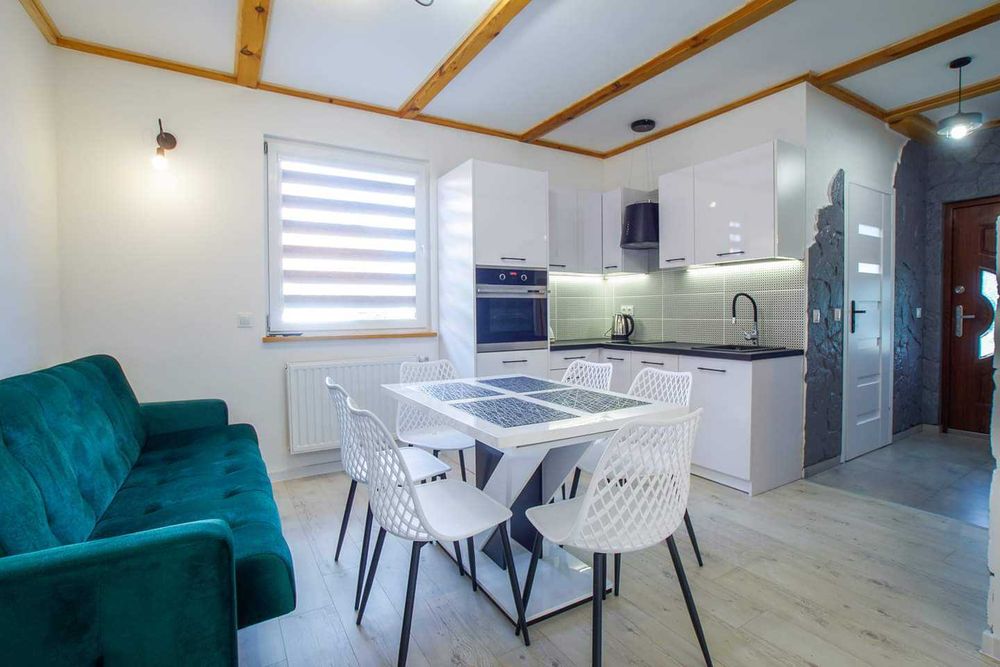 Noclegi w apartamentach/pokojach ,, Pod Łysicą''