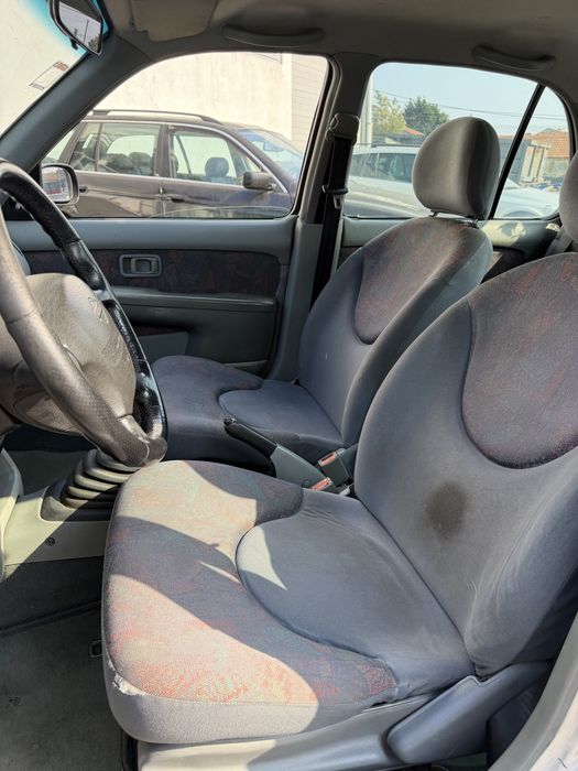Nissan Micra — fotografia 8