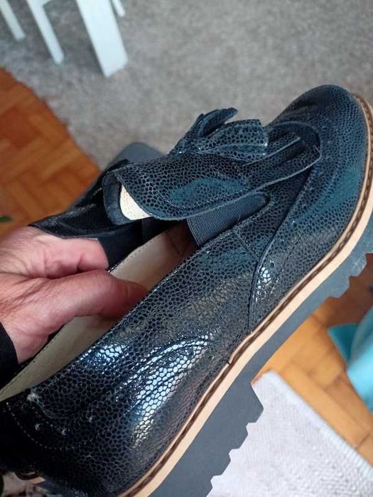 Czarne skórzane mokasyny oksfordki półbuty zapato rozmiar 36