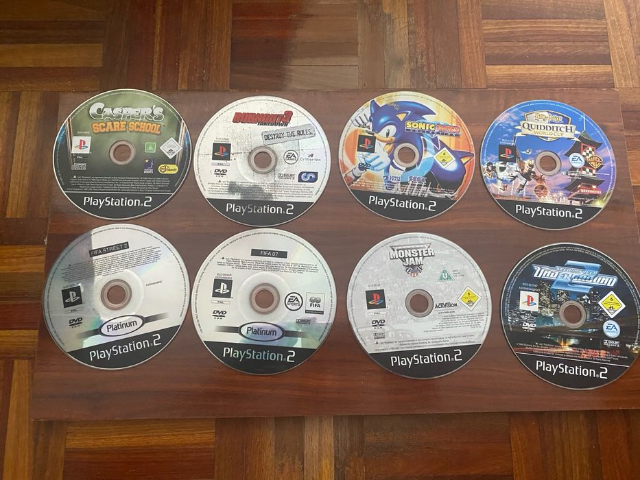 PlayStation 2 PS2 + Comando + Cartão Memória + Vários Jogos