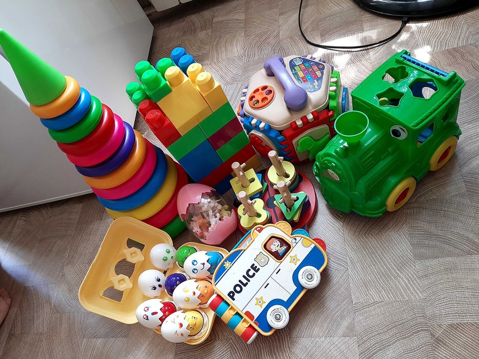 Дитячі сортери в ідеальному стані