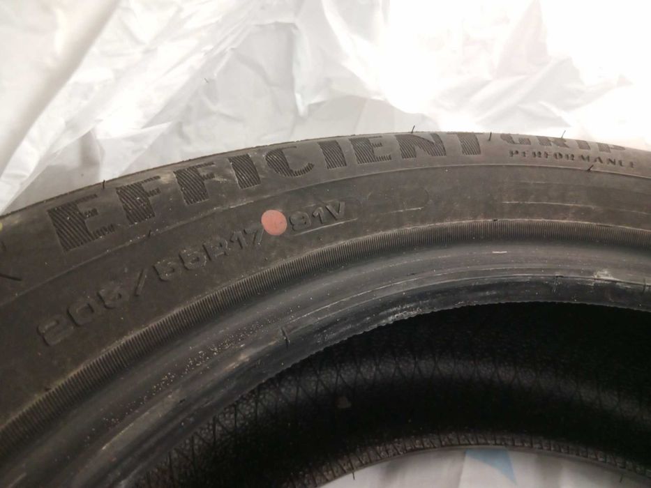 Goodyear EfficientGrip Performance 205/55 R17 91V – jak nowe, DOT 2025