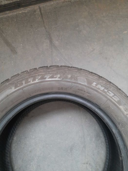 Opona 205/60R16 92H Bridgestone Blizzak LM-32 RFT