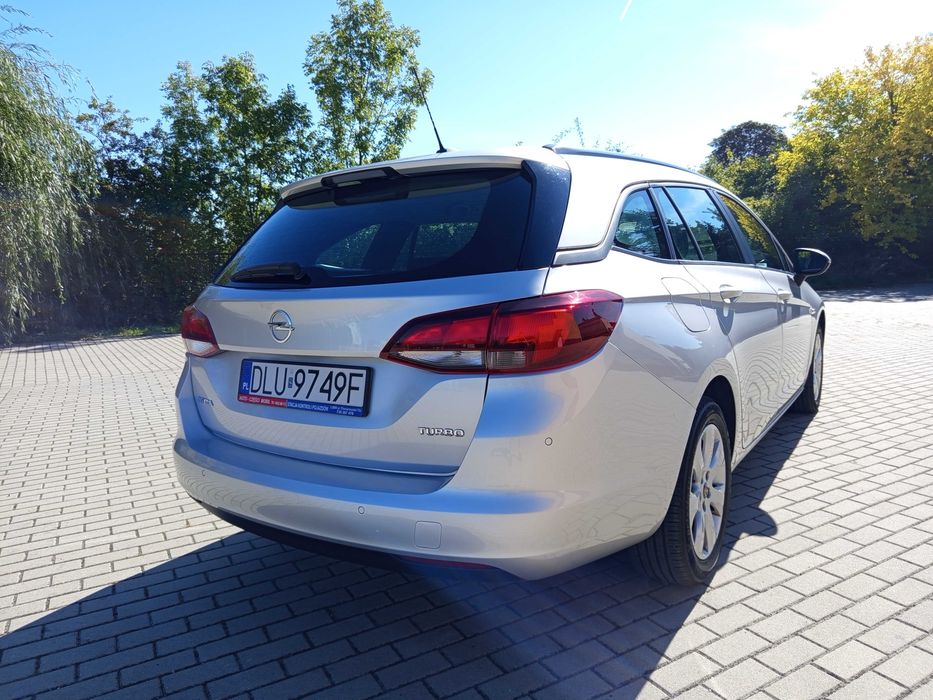 Opel Astra K Lift 2019 Rok 1.2 Turbo Zarejestrowana Ładna
