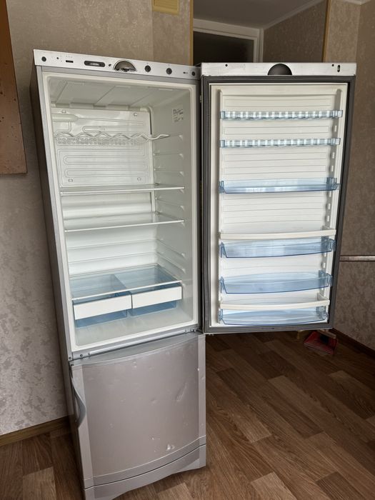 Холодильник VESTFROST на запчасти