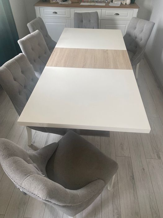 Stół rozkładany biały