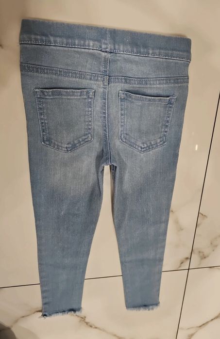 Primark jeansy na gumce 104 elastyczne jasny niebieski