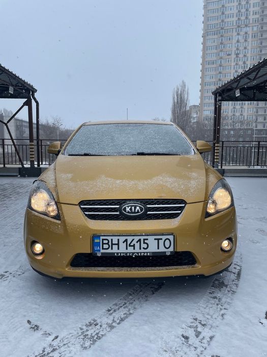 Автомобіль Kia Ceed 2009