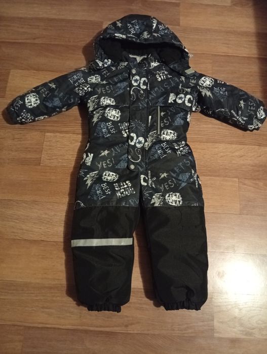 Продам комбинезон.