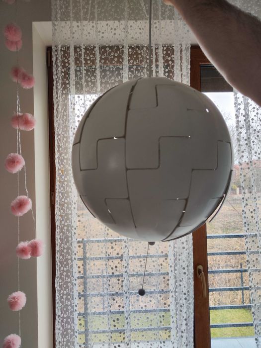 Lampa wisząca kula IKEA