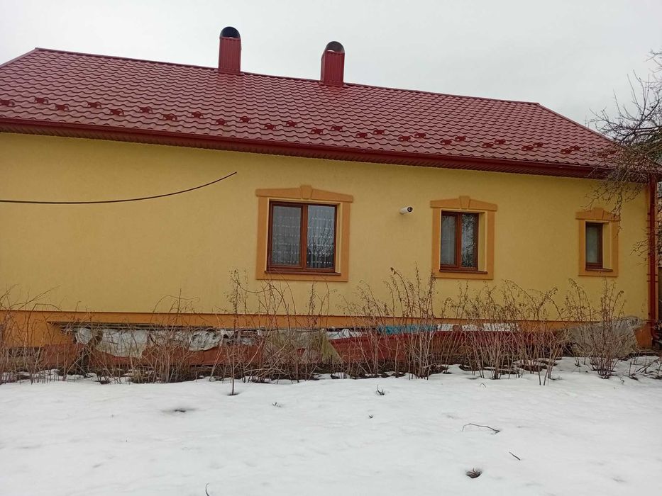 Продам 3-кімн. будинок 100м.кв. зі зручностями в центрі села Чагор