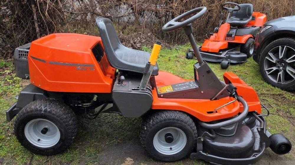 Traktorek odśnieżarka kosiarka Husqvarna RIDER 16 Moc 15.5 kM /od ręki